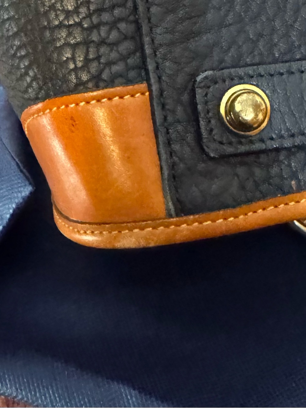 Vintage Dooney & Bourke AWL Made in USA Navy Gladstone Satchel With Lock/Keys - Picture 13 of 15